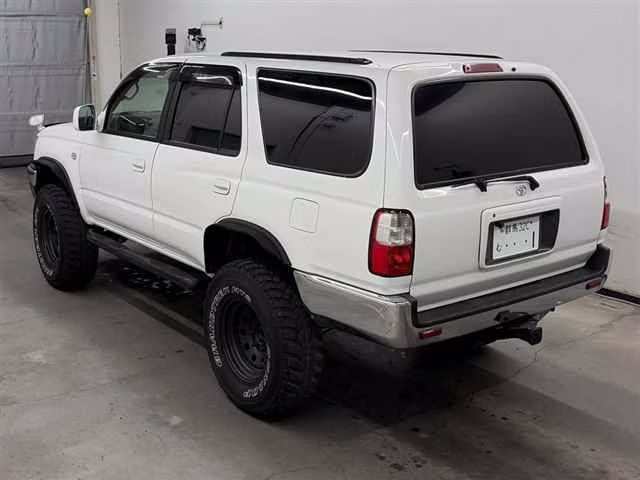 TOYOTA HILUX SURF