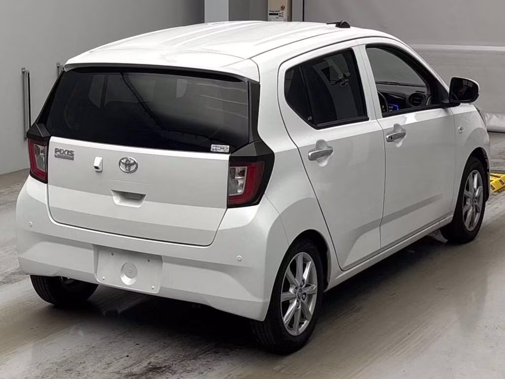 TOYOTA PIXIS EPOCH