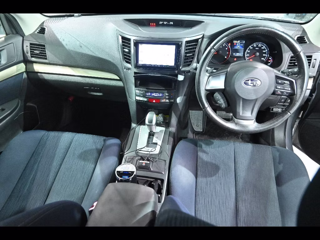 SUBARU LEGACY