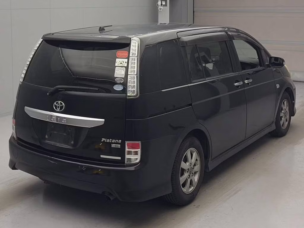 TOYOTA ISIS