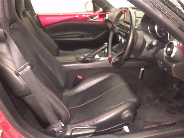 MAZDA MX-5