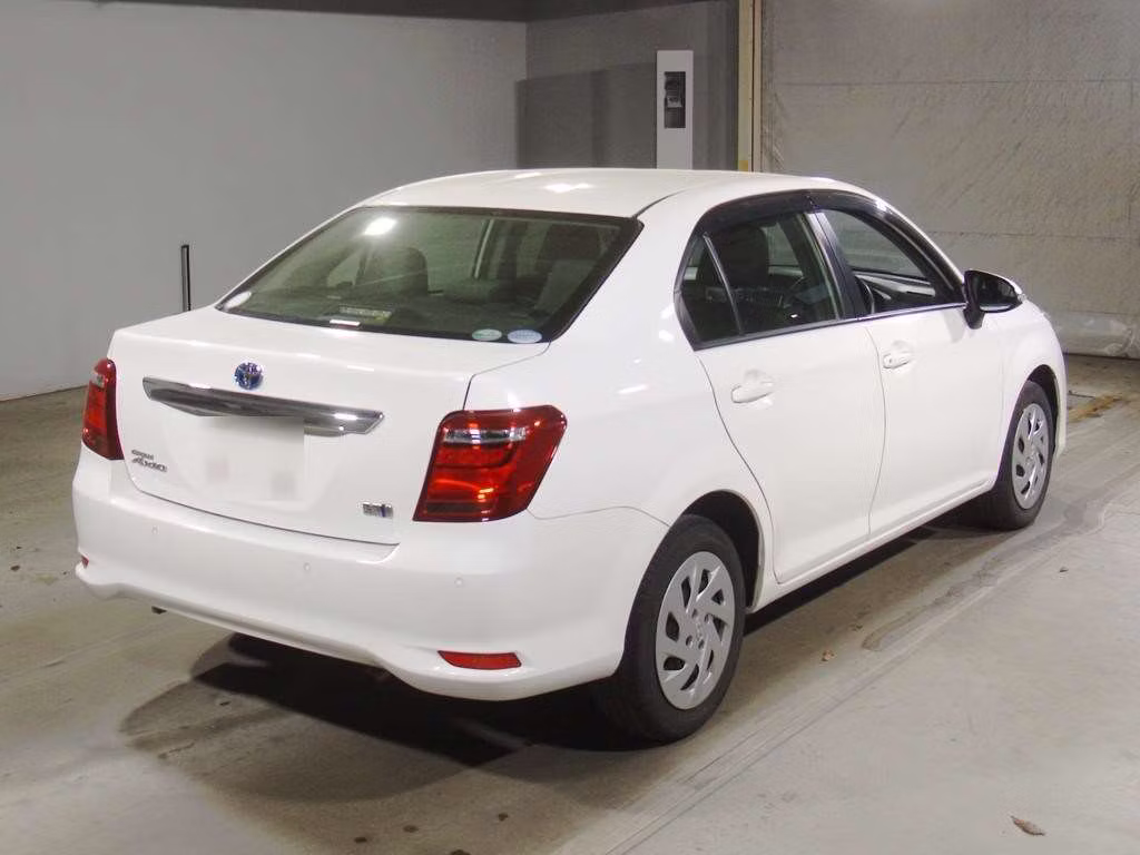 TOYOTA COROLLA AXIO