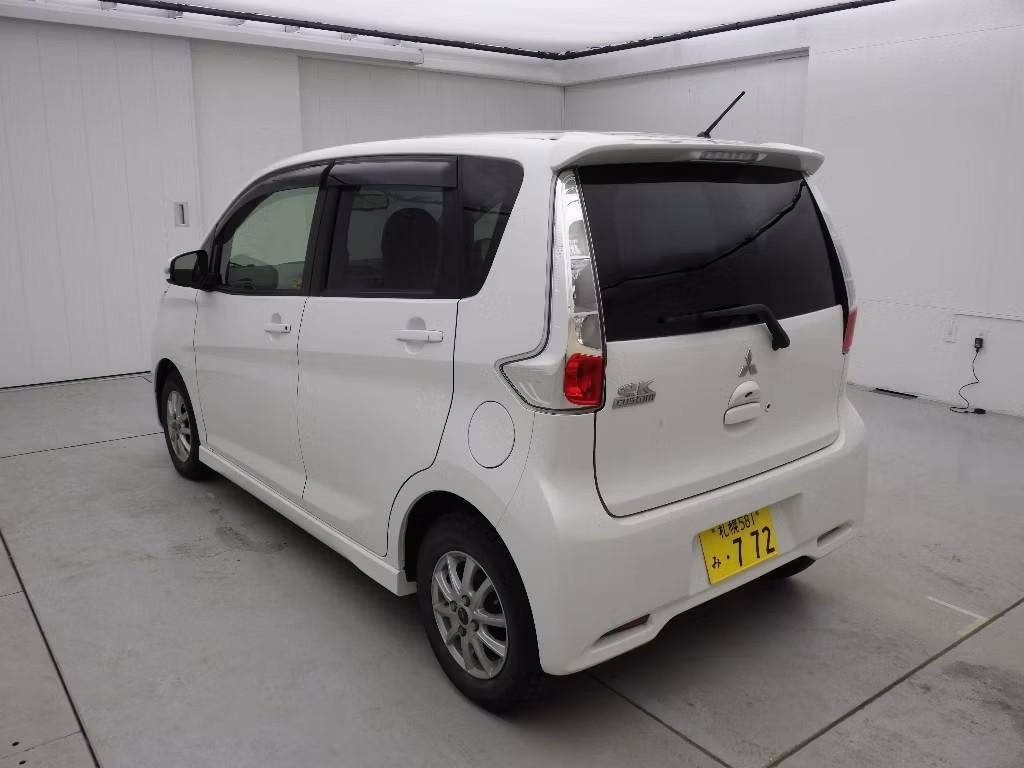 MITSUBISHI EK CUSTOM