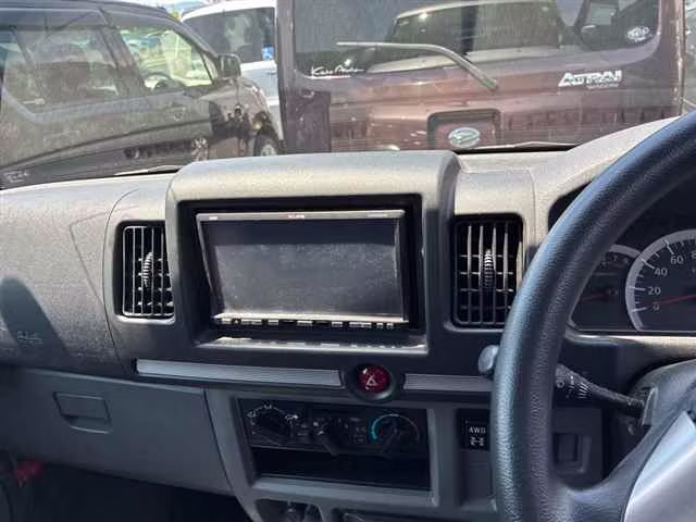 MITSUBISHI TOWN BOX