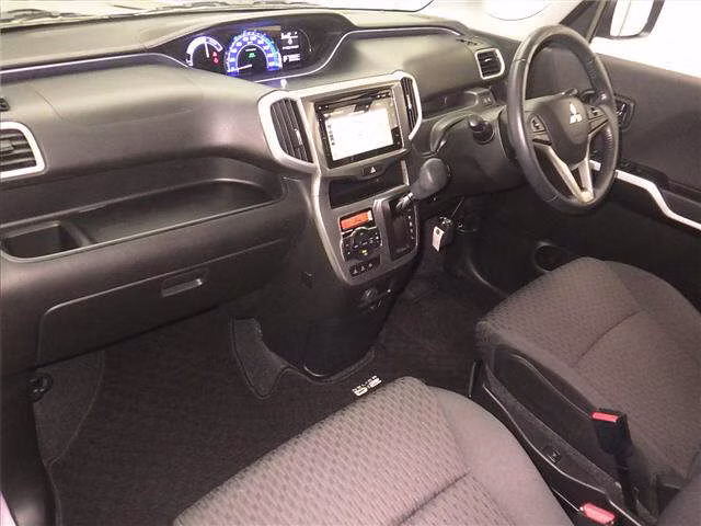 MITSUBISHI DELICA D:2