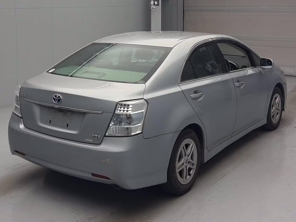 TOYOTA SAI