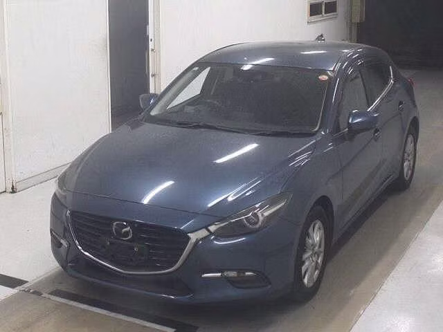 MAZDA AXELA