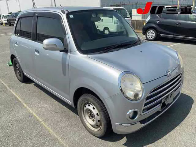 DAIHATSU MIRA GINO