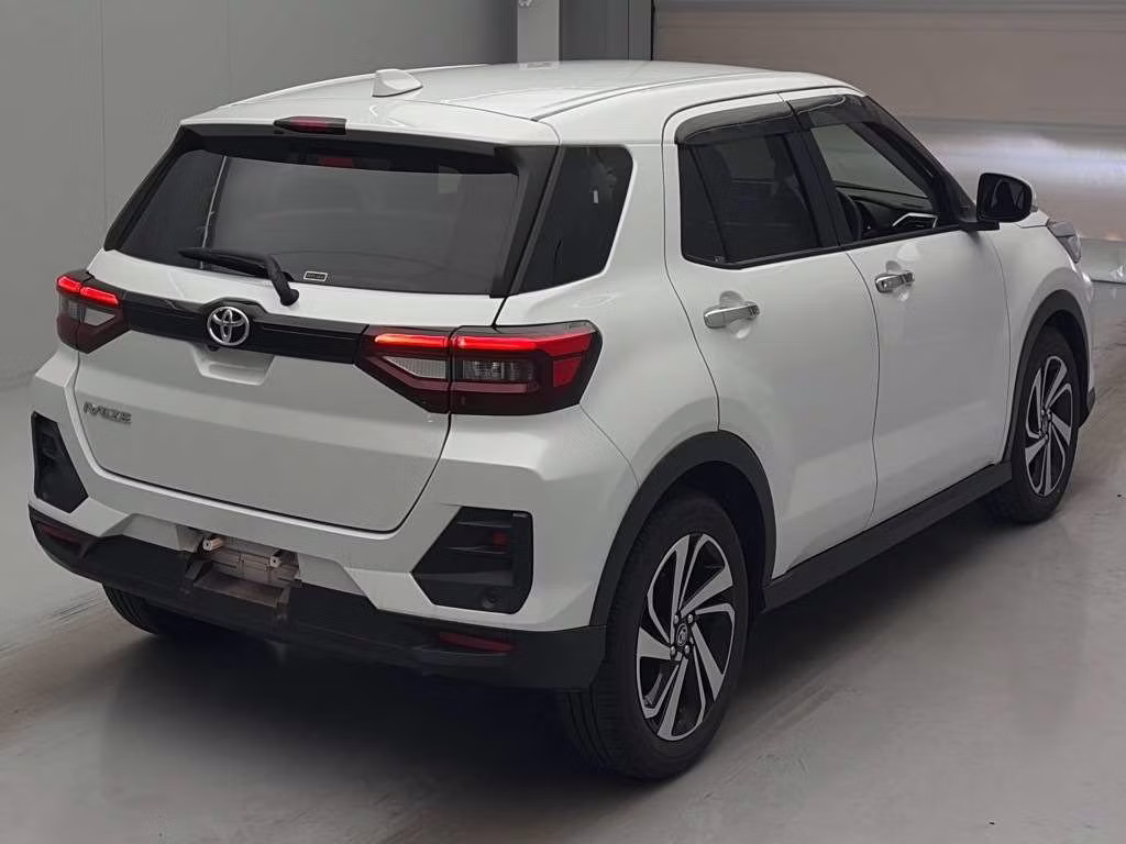TOYOTA RAIZE