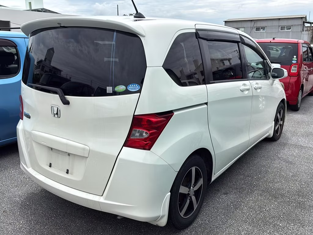 HONDA FREED