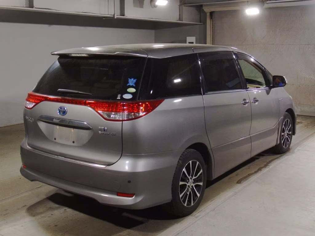 TOYOTA ESTIMA