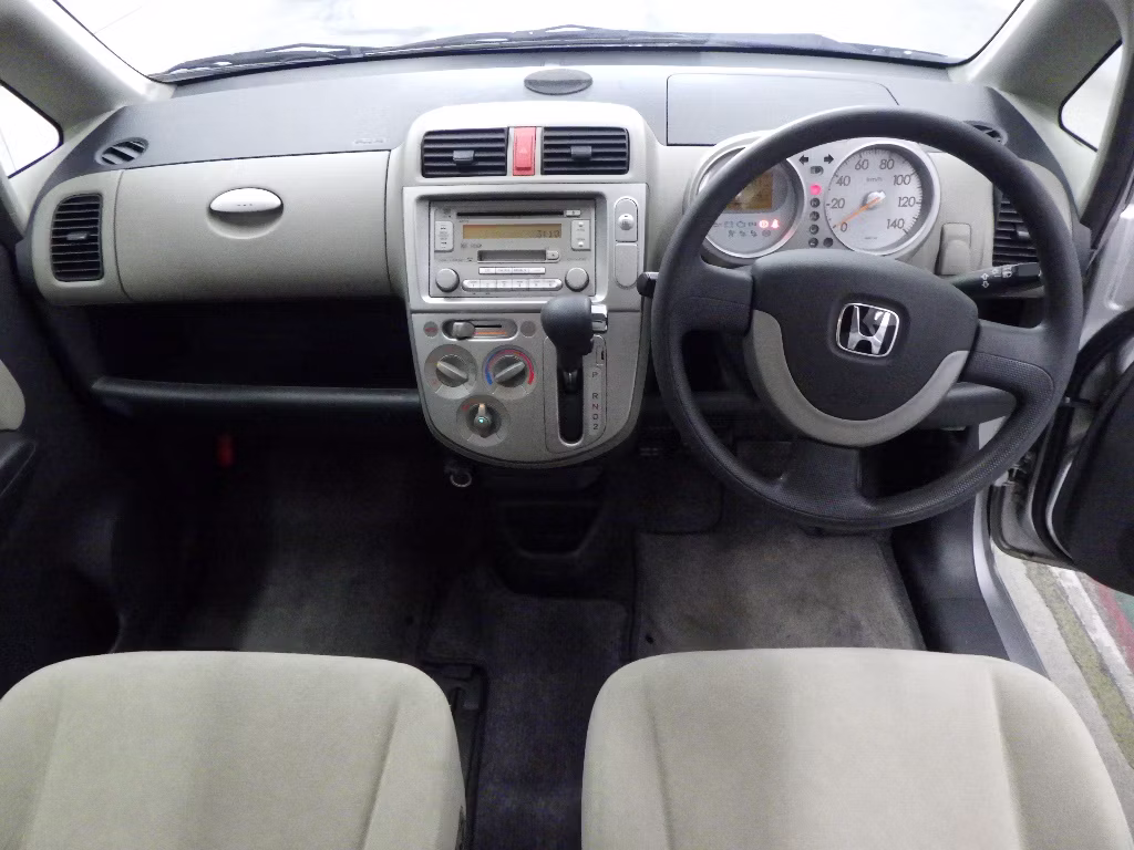 HONDA LIFE