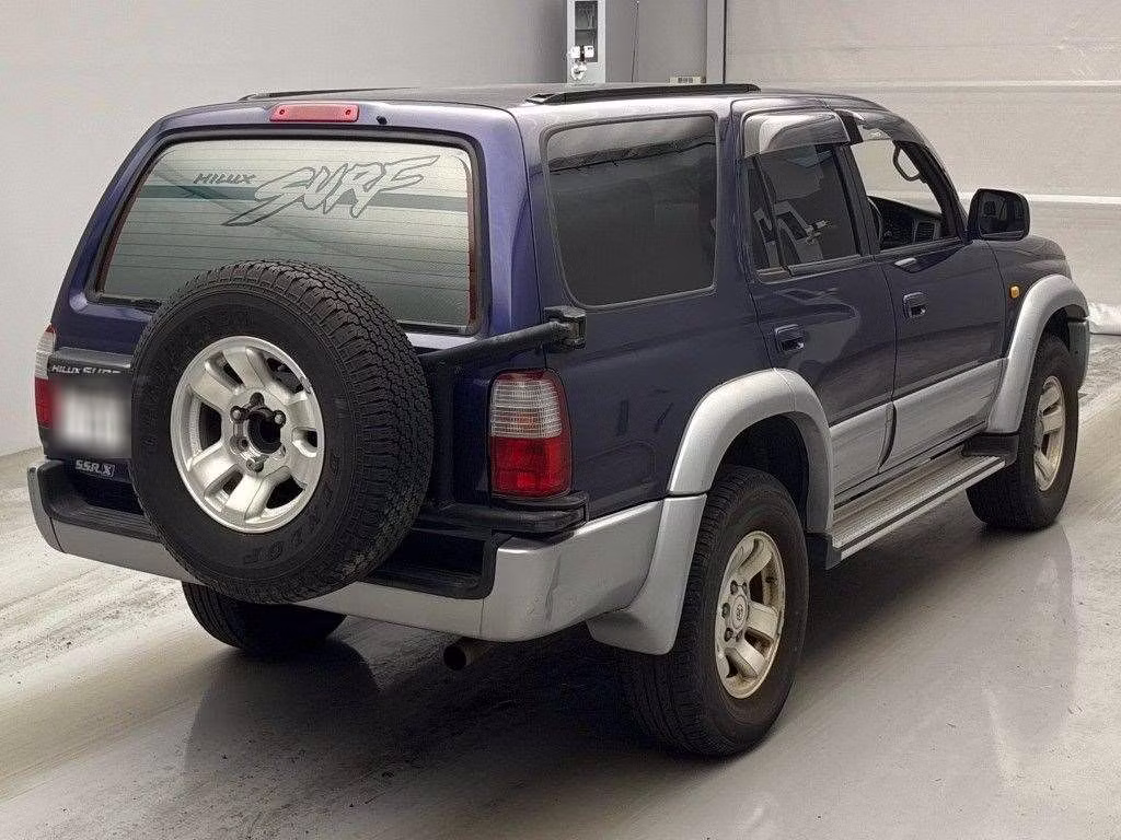 TOYOTA HILUX SURF