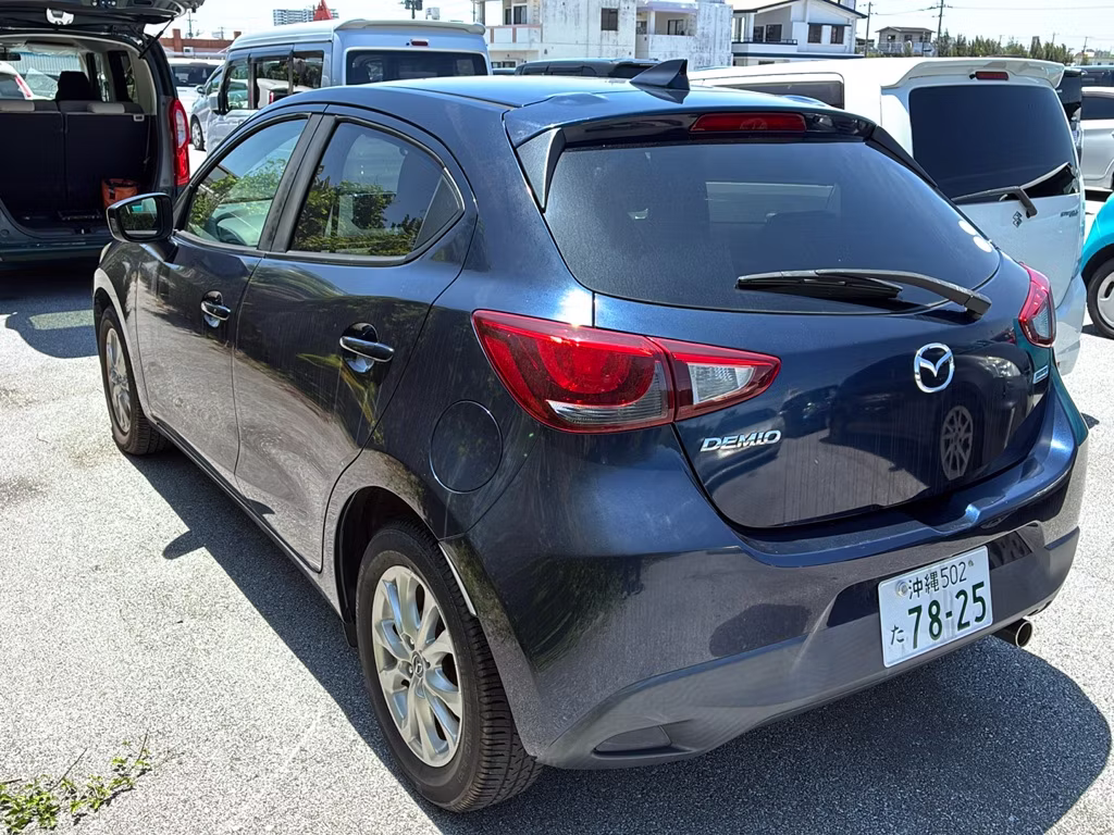 MAZDA DEMIO