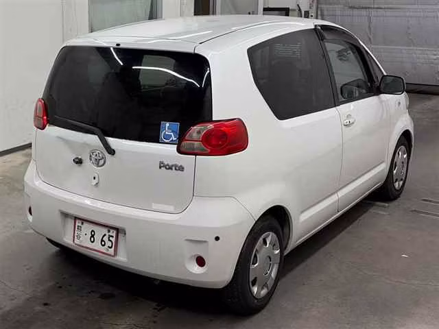 TOYOTA PORTE