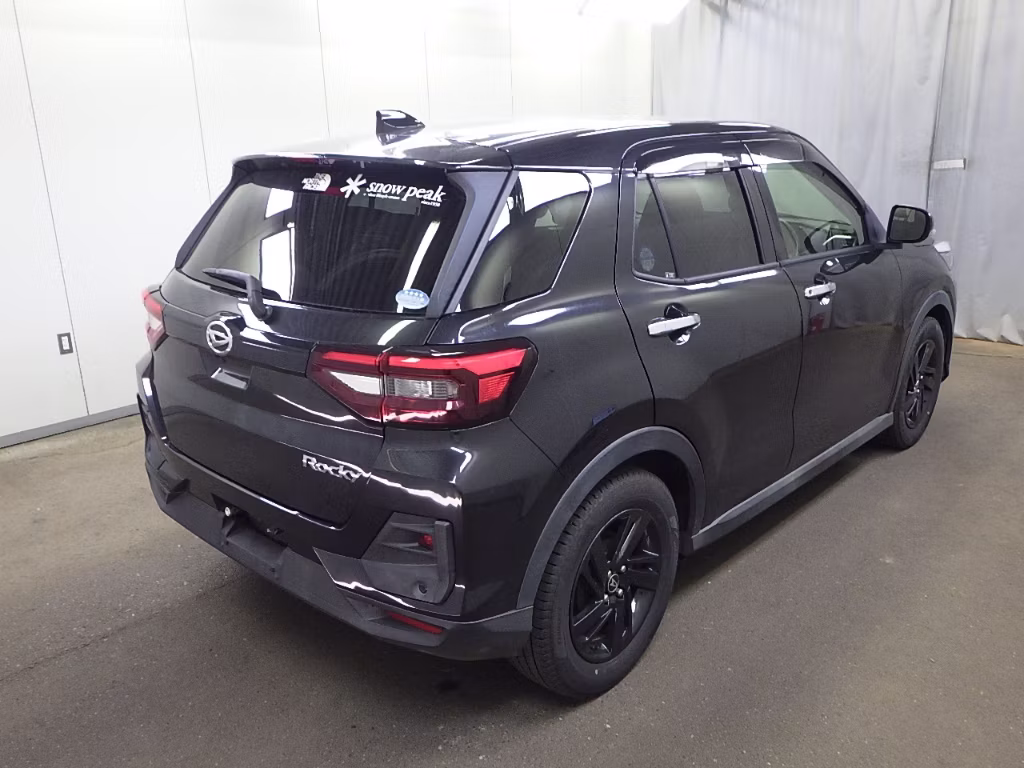 DAIHATSU ROCKY