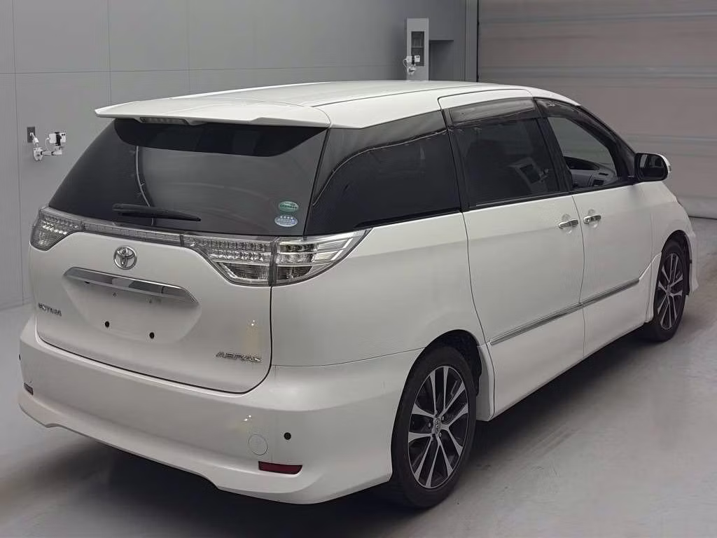 TOYOTA ESTIMA