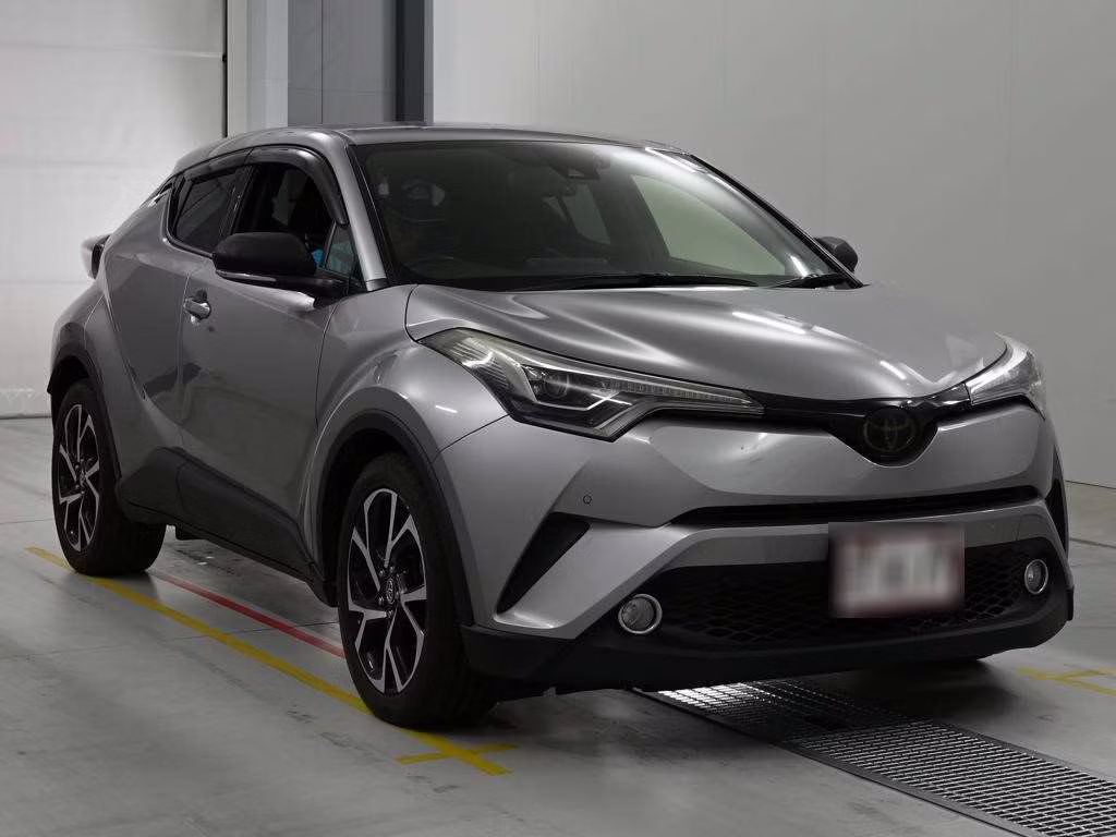 TOYOTA C-HR