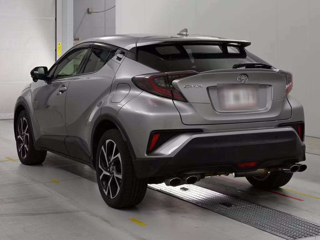 TOYOTA C-HR