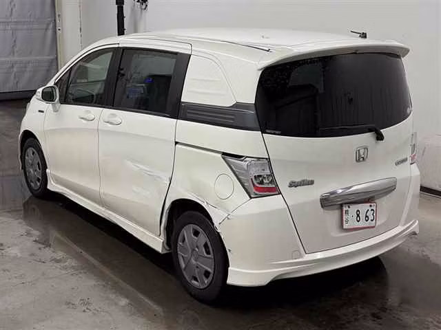 HONDA FREED
