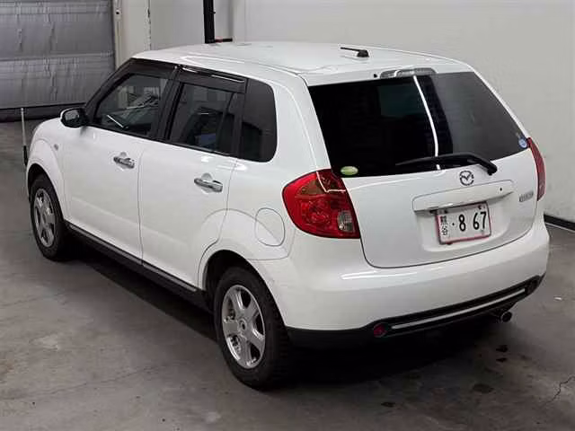 MAZDA VERISA