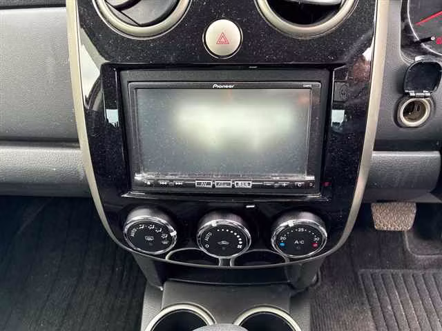 MAZDA VERISA