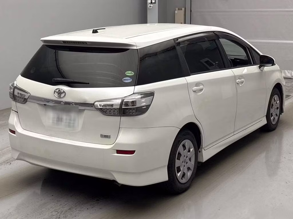 TOYOTA WISH