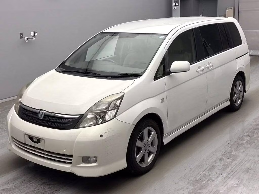 TOYOTA ISIS