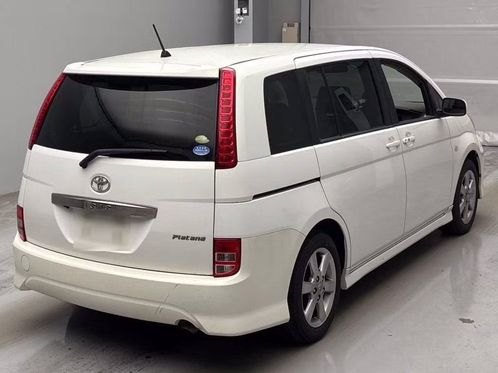 TOYOTA ISIS