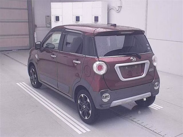 DAIHATSU CAST