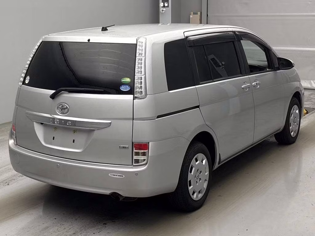 TOYOTA ISIS