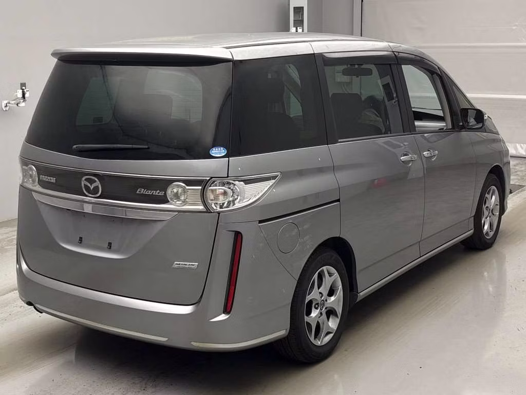 MAZDA BIANTE