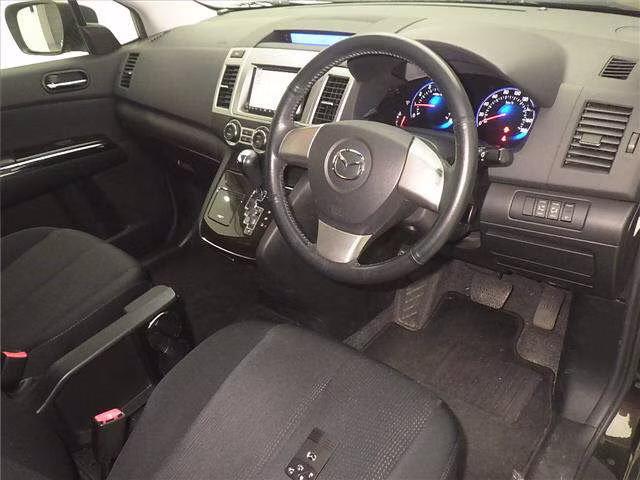 MAZDA MPV
