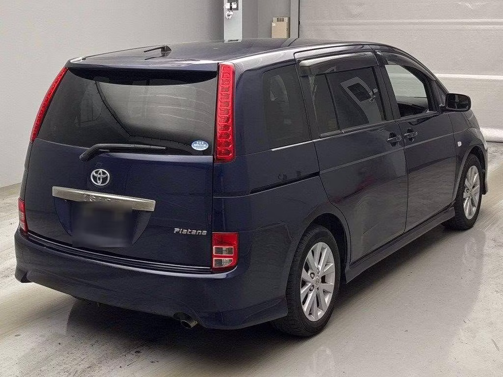TOYOTA ISIS