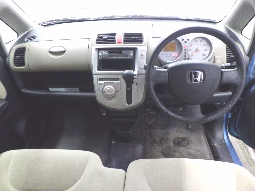 HONDA LIFE