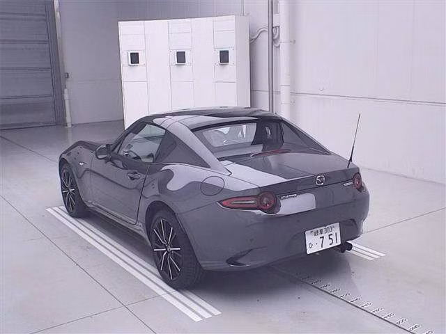 MAZDA ROADSTER