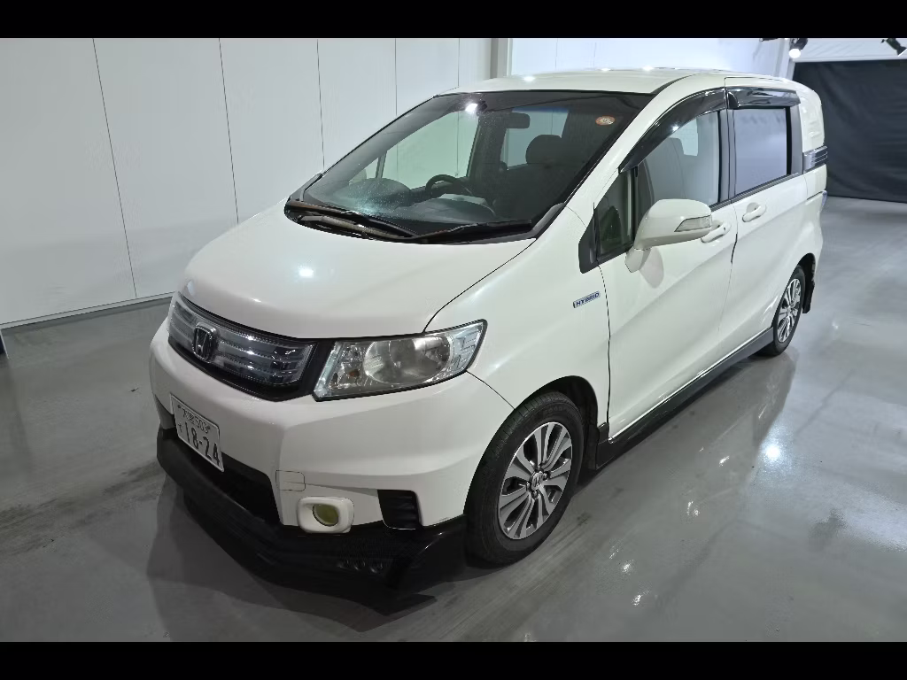 HONDA FREED SPIKE