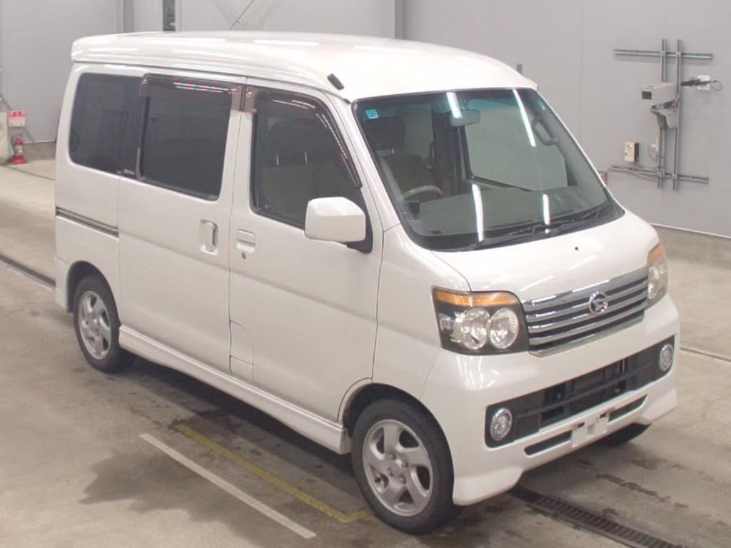 DAIHATSU ATRAI