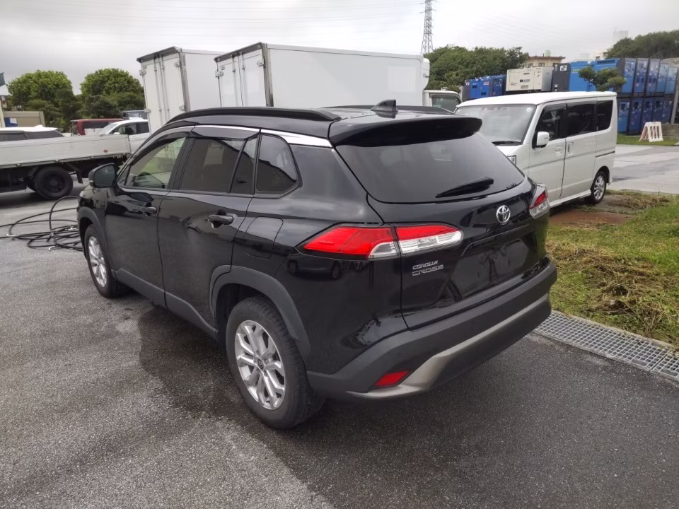 TOYOTA COROLLA CROSS