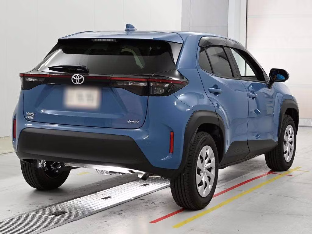 TOYOTA YARIS CROSS