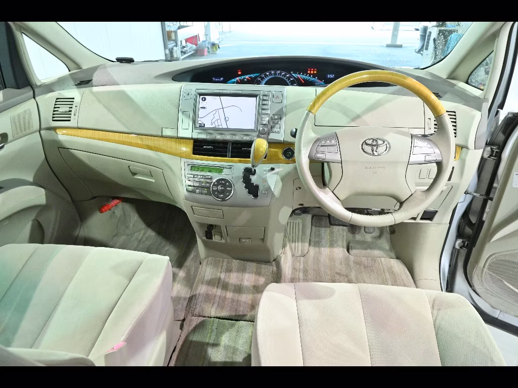 TOYOTA ESTIMA