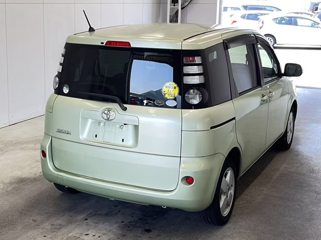 TOYOTA SIENTA