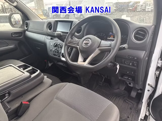 NISSAN CARAVAN