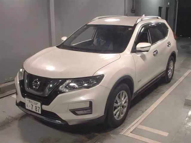 NISSAN X-TRAIL