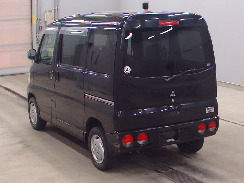 MITSUBISHI TOWN BOX