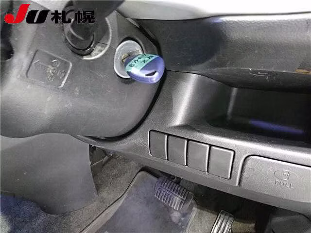 SUBARU R2