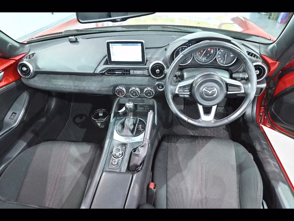 MAZDA MX-5