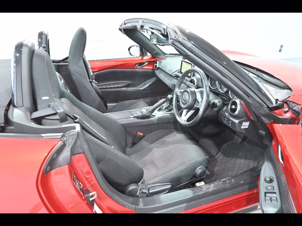 MAZDA MX-5