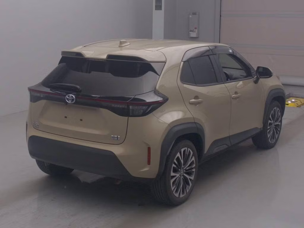 TOYOTA YARIS CROSS