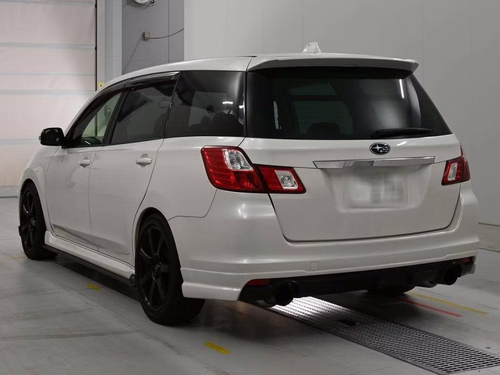 SUBARU EXIGA